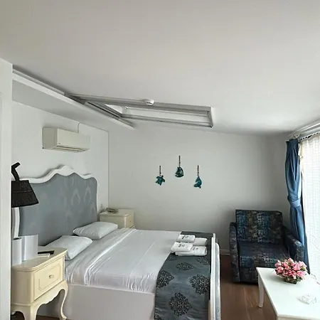 Hotel Urla Marin 4*