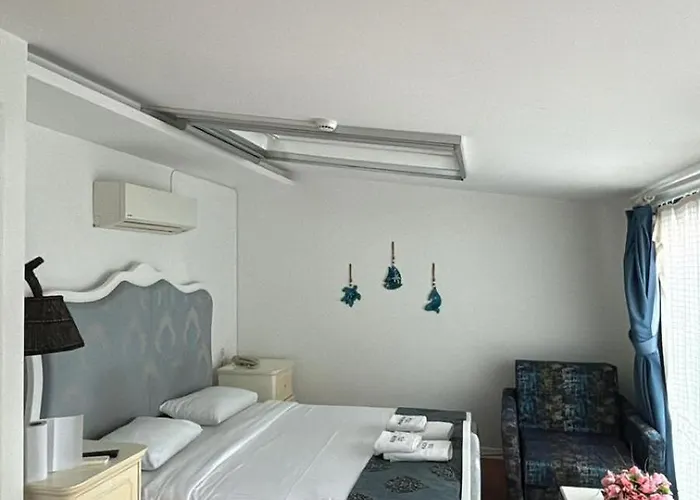 מלון Urla Marin 4*