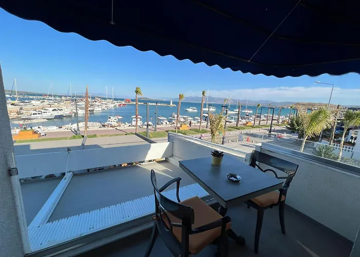 Urla Marin فندق إزمير